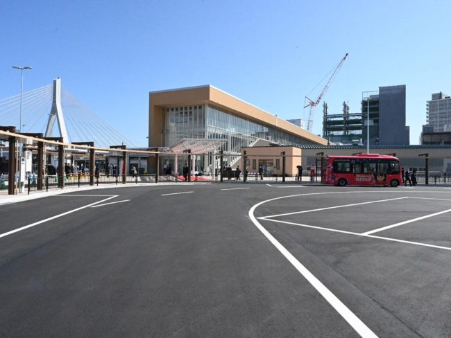 青森站西口駅前前廣場啟用巴士池和停車場開發，新廁所設置