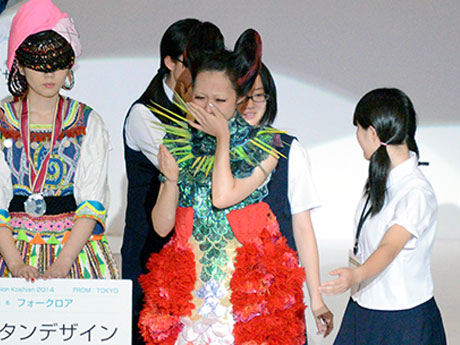 "Fashion Koshien" di Sekolah Menengah Kejuruan Hirosaki-Hirosaki menang buat pertama kalinya dalam 3 tahun