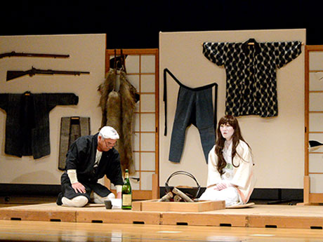 Ang Yuki Onna Contest ay Ginanap Muli Sa Taong Ito sa Aomori-Playing Yuki Onna sa isang improvisational Play
