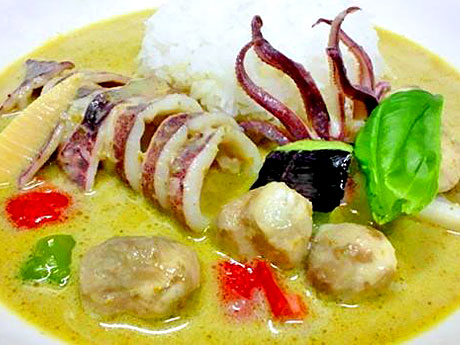 El "curry verde local" de Hirosaki es el mejor de Japón y utiliza ingredientes de la prefectura como el número de Shimizumori.