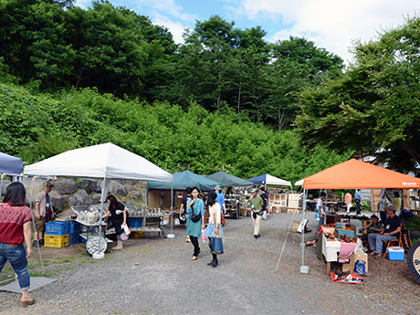معرض الفن اليدوي "Kodenten" في أوموري وكوروشي يجتمع 37 فنانًا من جميع أنحاء اليابان