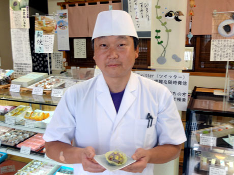 Le magasin de bonbons japonais d'Hirosaki "Kaigendo Kawashima" a été développé à partir de plats traditionnels de sucreries d'automne
