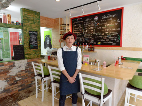 จัดหา Showa gourmet ในร้านอาหารสำหรับผู้หญิงในร้านอาหารอิตาเลียน " Hoppeta " ในฮิโรซากิ