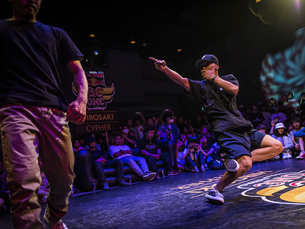 To hold domestic qualifying for breakdance world competition at Hirosaki University