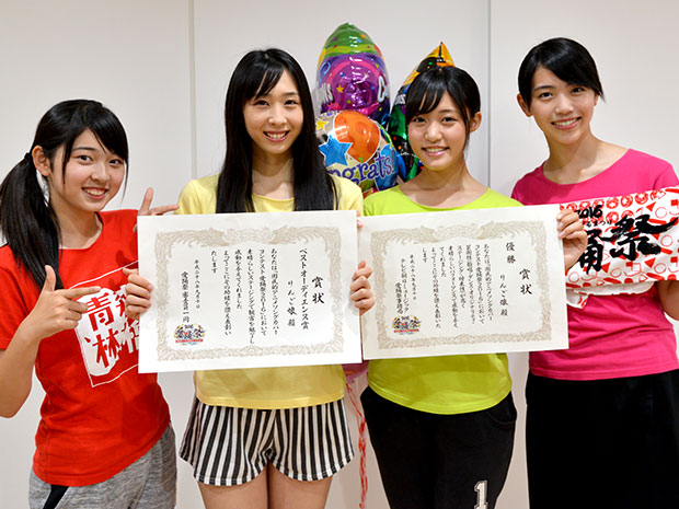 คว้ารางวัล " Apple Girl " Idol National Tournament ที่อาโอโมริและฮิโรซากิพูดถึงเรื่องราวความลับของมงกุฎ