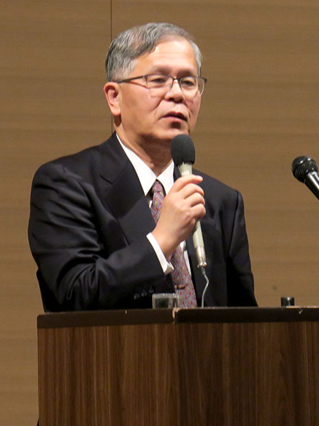 Buổi họp báo cáo kết quả "cải cách trọn đời" hợp tác công-tư-học ở Hirosaki
