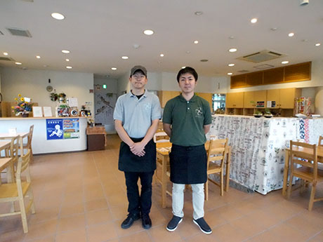 Le magasin de curry de soupe Hirosaki "Cafe Boa Solte" a délocalisé le café du moulin en pierre, etc.