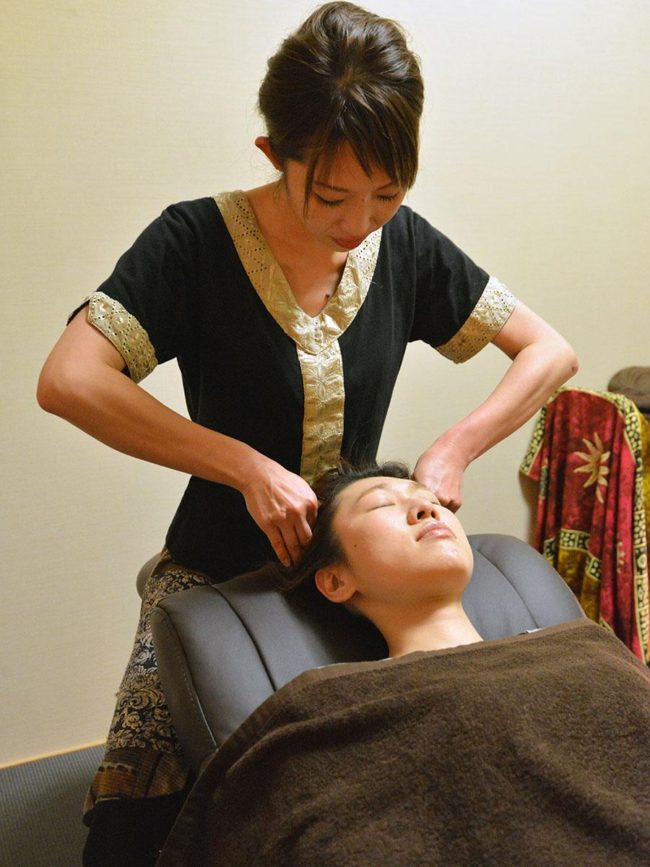 La tienda especializada en spa de cabeza anhidra de Hirosaki renovada motivada para "penetrar"