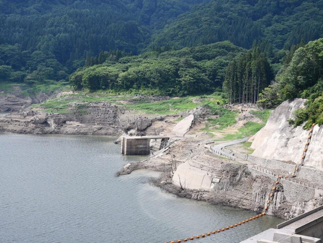 Tỷ lệ lưu trữ nước của Đập Tsugaru đạt 12,7%, thấp nhất kể từ khi bắt đầu hoạt động toàn diện, hệ thống treo xe buýt lội nước