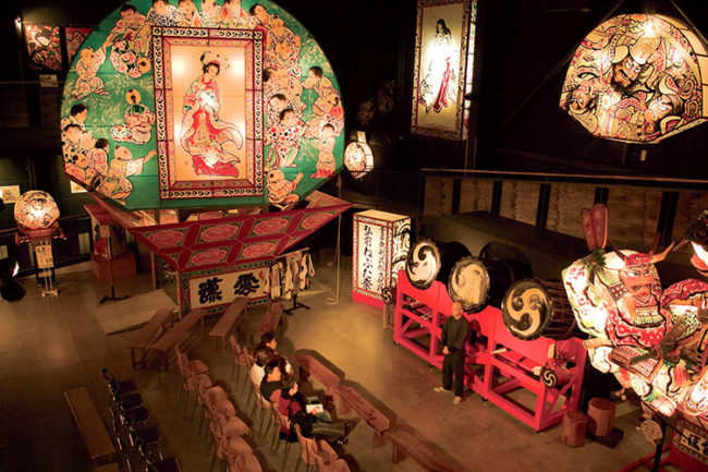 आप Aomori के पारंपरिक शिल्प का अनुभव कर सकते हैं! दुनिया में केवल एक शिल्प