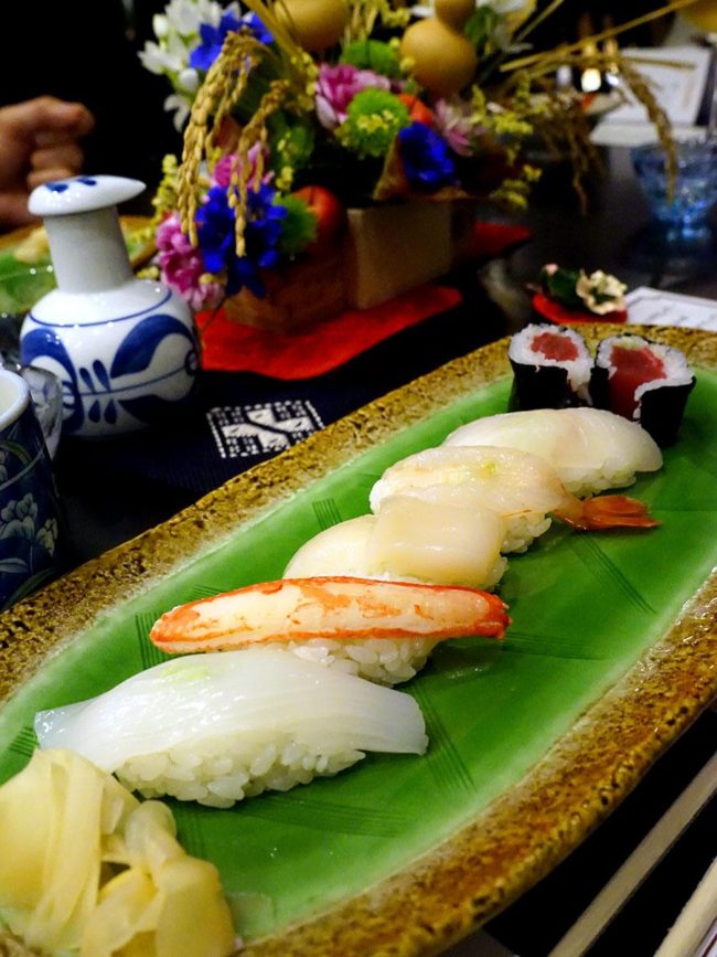 Ang sushi rice na "Mutsunishiki" mula sa Aomori at Kuroishi ay gagamitin sa 27 na mga restawran ng sushi sa prefecture