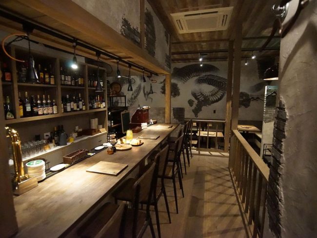 Gyoza Bar de Hirosaki "GYO" Renewal "Japão como visto pelos ocidentais" Conceito