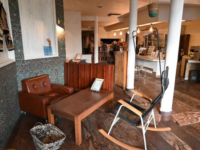 Кафе Hirosaki "Tube Lane" ищет нового владельца магазина "Я хочу выйти из магазина"
