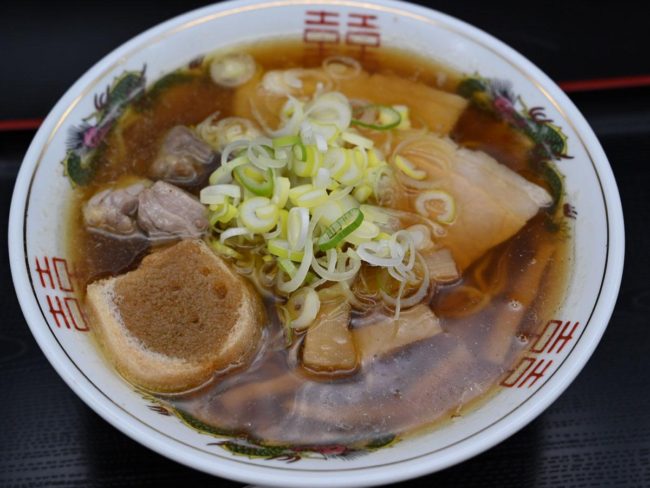 Ramen shop "Fujisho" with noodle factory in Aomori and Fujisaki Chinese soba manufacturing using local ingredients