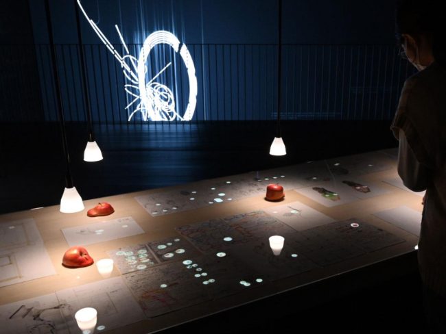 सेब के बारे में हिरोसाकी टॉक इवेंट में विशेष प्रदर्शनी "ऐप्पल यूनिवर्स"