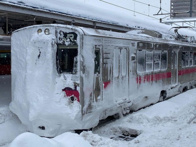 Menyiarkan pemandangan musim sejuk di Aomori Satu demi satu untuk mencari kesejukan di jaring