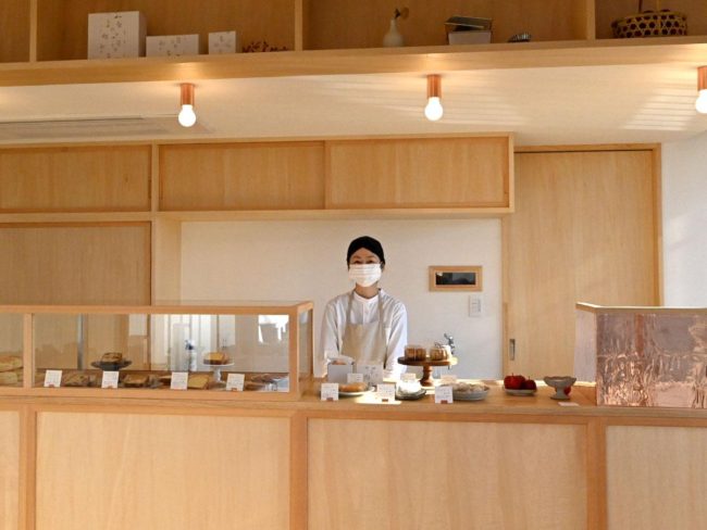 位於弘前點心住宅區的烘焙點心店“Konomi”，採用當地時令食材製作而成