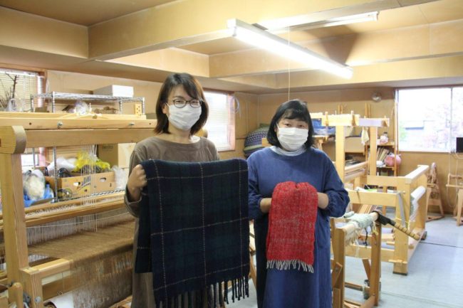 Exposition "laine d'aomori" présentant 200 articles faits à la main en laine d'aomori à vendre